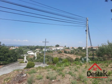 Terreno para Venda em Fataunços e Figueiredo das Donas
