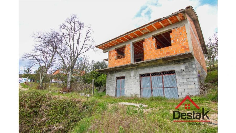 Moradia T0 para Venda em Moledo Foto 9