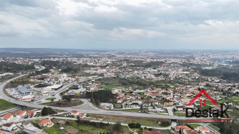 Terreno para Venda em Abraveses