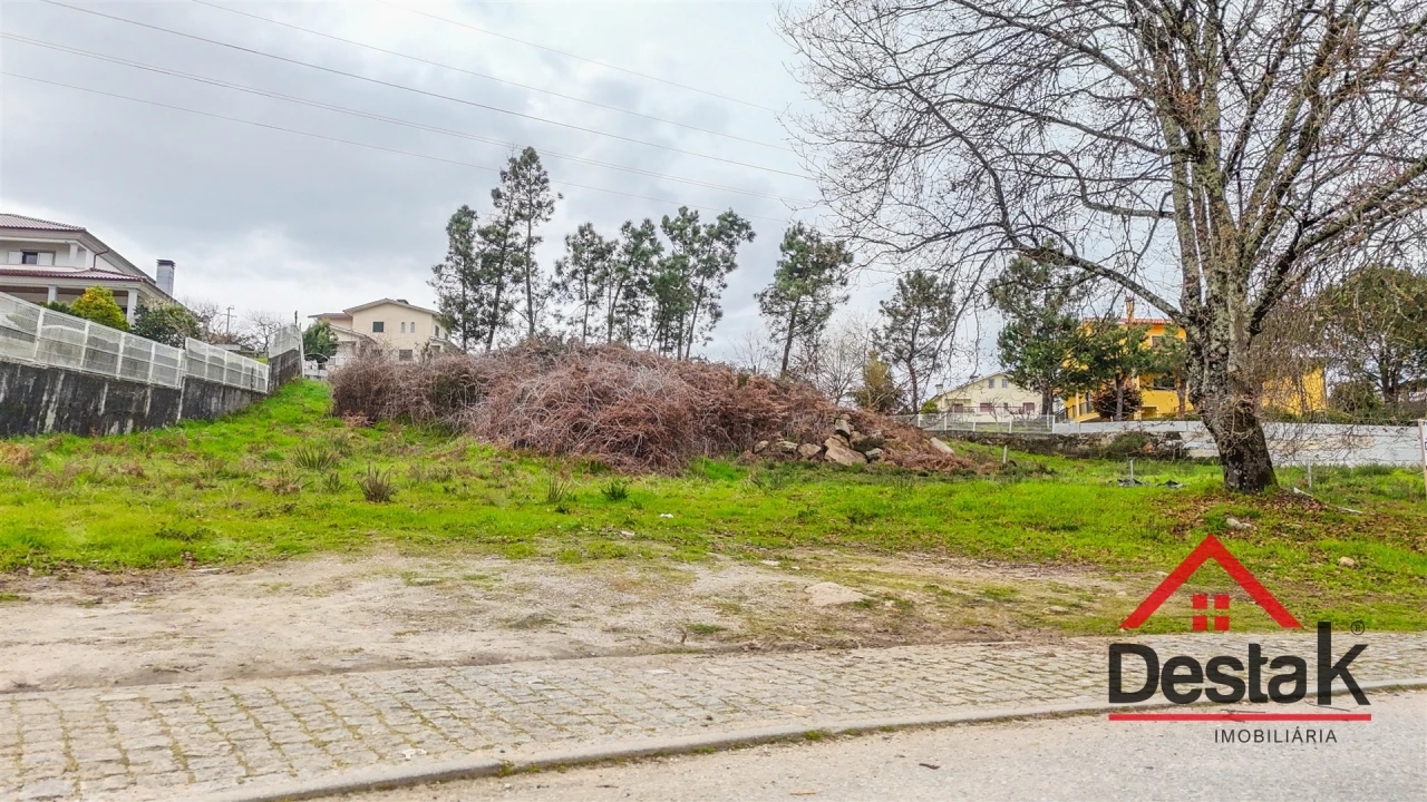 Terreno para Venda em Abraveses Foto 5