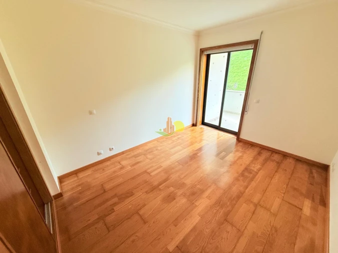 Apartamento T3 para Venda em Tavarede Foto 19