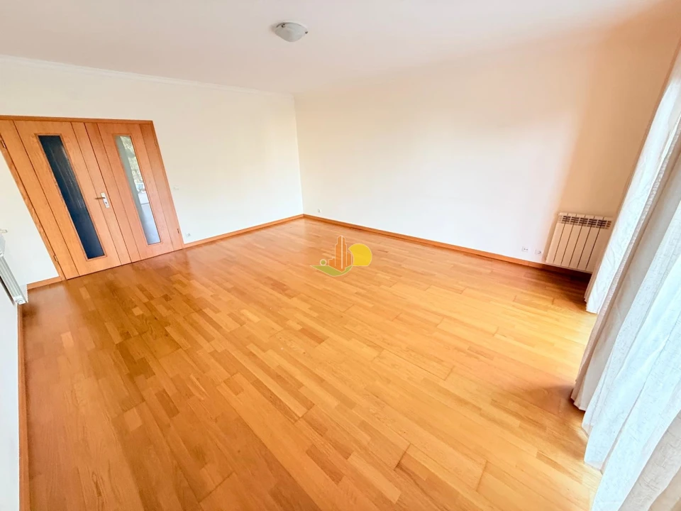 Apartamento T3 para Venda em Tavarede Foto 12