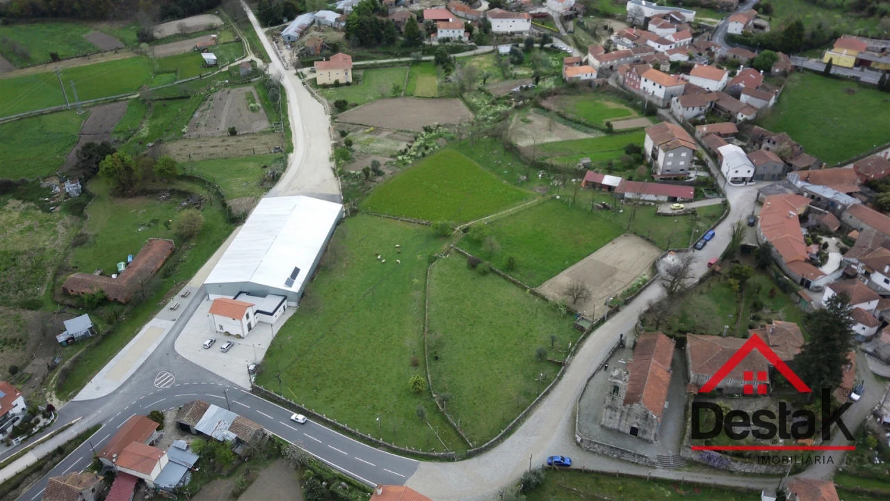 Terreno para Venda em São Vicente de Lafões Foto 3
