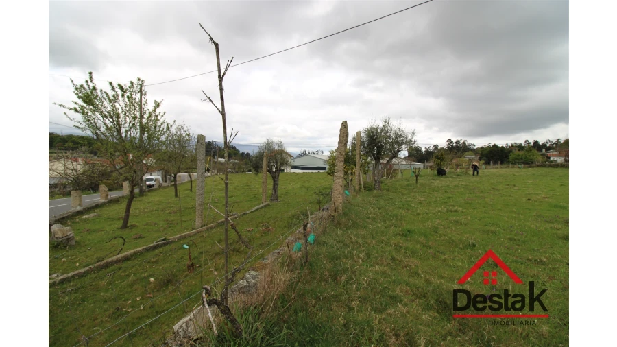 Terreno para Venda em São Vicente de Lafões