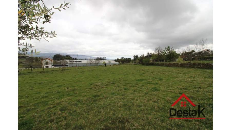 Terreno para Venda em São Vicente de Lafões Foto 5