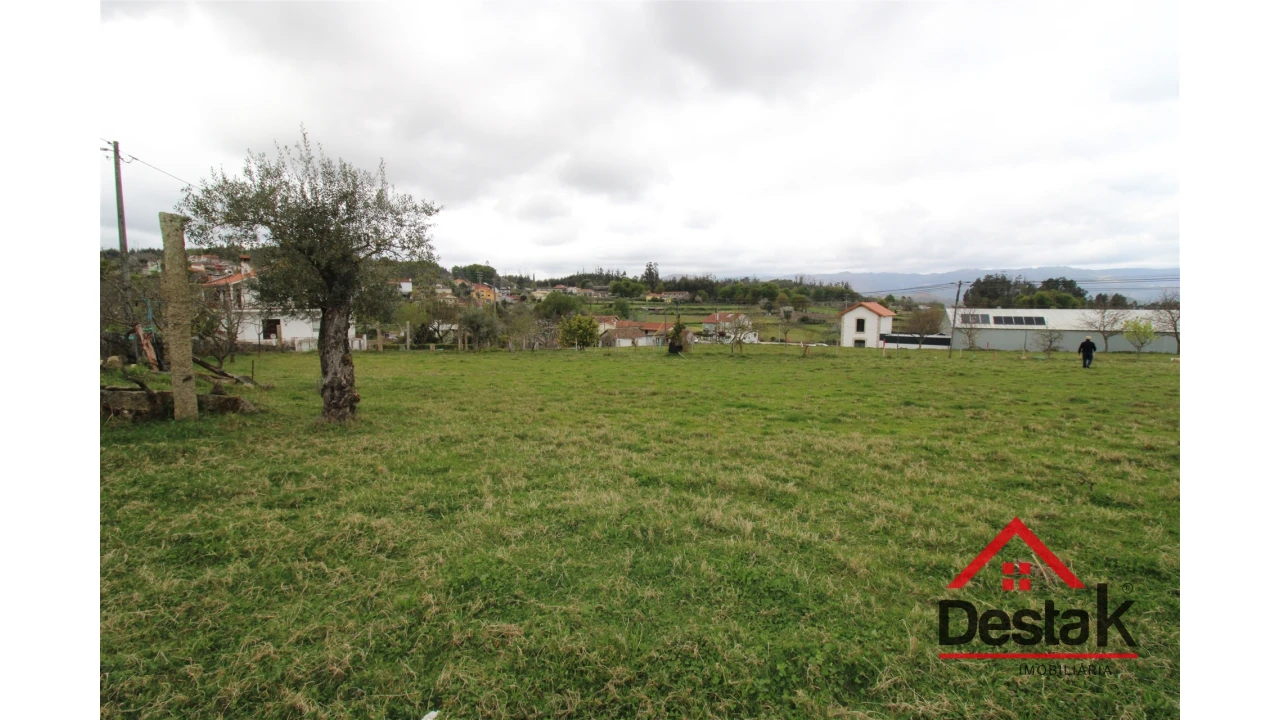 Terreno para Venda em São Vicente de Lafões Foto 4