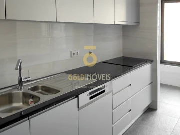 Apartamento T3 para Venda em Cedofeita, Santo Ildefonso, Sé, Miragaia, São Nicolau e Vitória