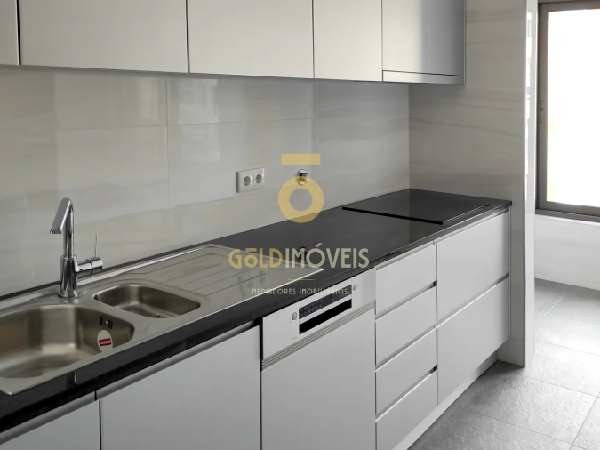 Apartamento T3 para Venda em Cedofeita, Santo Ildefonso, Sé, Miragaia, São Nicolau e Vitória Foto 7