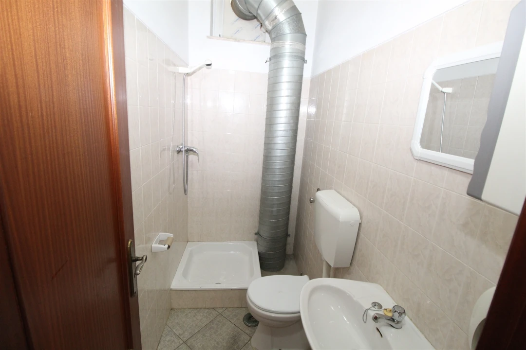 Loja para Venda em Lagos (São Sebastião e Santa Maria) Foto 13