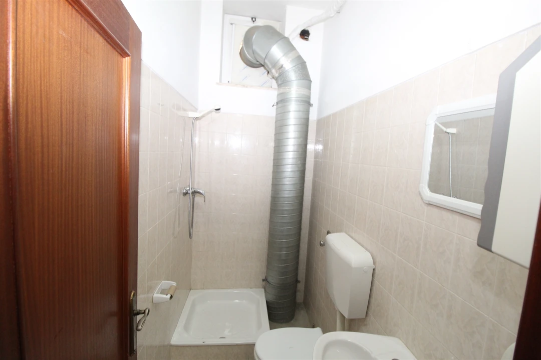 Loja para Venda em Lagos (São Sebastião e Santa Maria) Foto 14