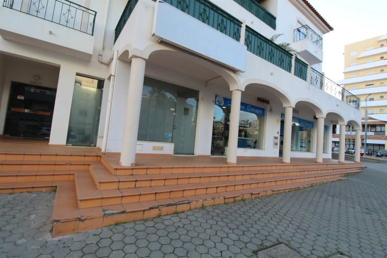 Loja para Venda em Lagos (São Sebastião e Santa Maria) Foto 23