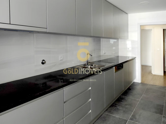 Apartamento T3 para Venda em Cedofeita, Santo Ildefonso, Sé, Miragaia, São Nicolau e Vitória