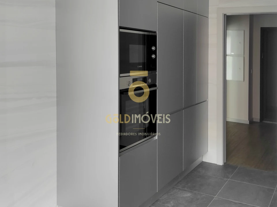 Apartamento T3 para Venda em Cedofeita, Santo Ildefonso, Sé, Miragaia, São Nicolau e Vitória Foto 15