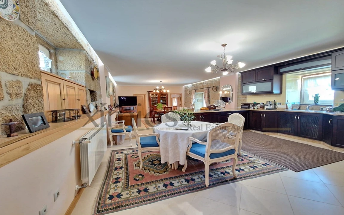 Moradia T3 para Venda em São Lourenço de Ribapinhão Foto 4