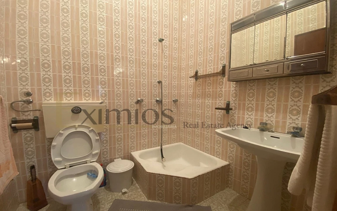 Prédio para Venda em Vila do Conde Foto 11