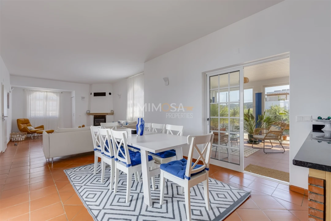 Moradia T5 para Venda em Bordeira Foto 6