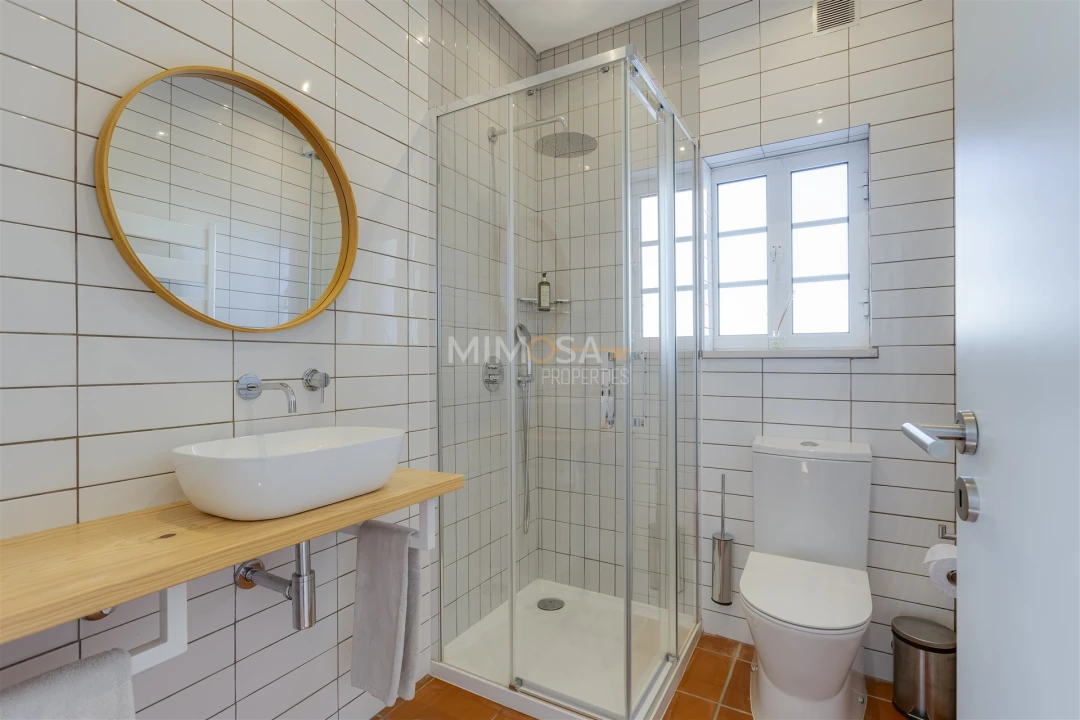 Moradia T5 para Venda em Bordeira Foto 26