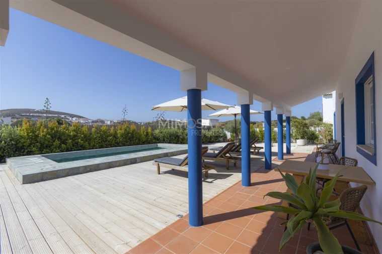 Moradia T5 para Venda em Bordeira Foto 16