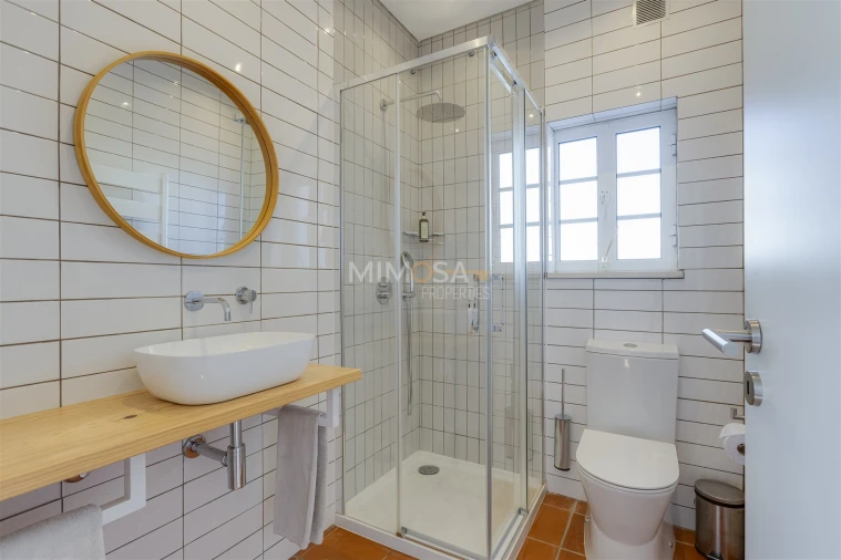 Moradia T5 para Venda em Bordeira Foto 26