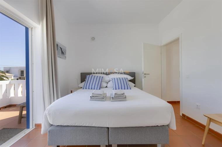 Moradia T5 para Venda em Bordeira Foto 33