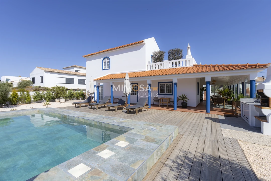 Moradia T5 para Venda em Bordeira Foto 48