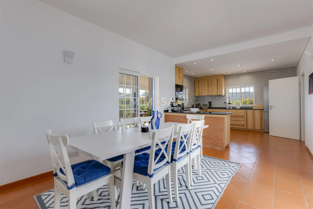 Moradia T5 para Venda em Bordeira Foto 5