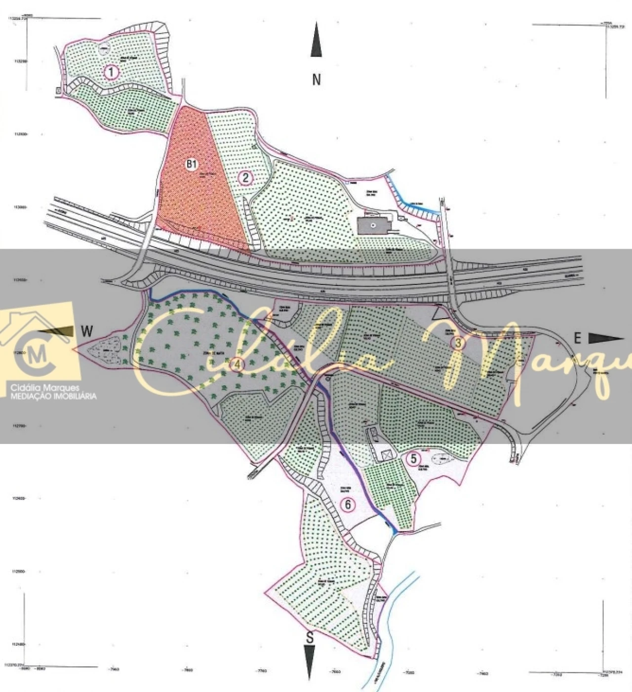 Quinta T0 para Venda em Campia Foto 1