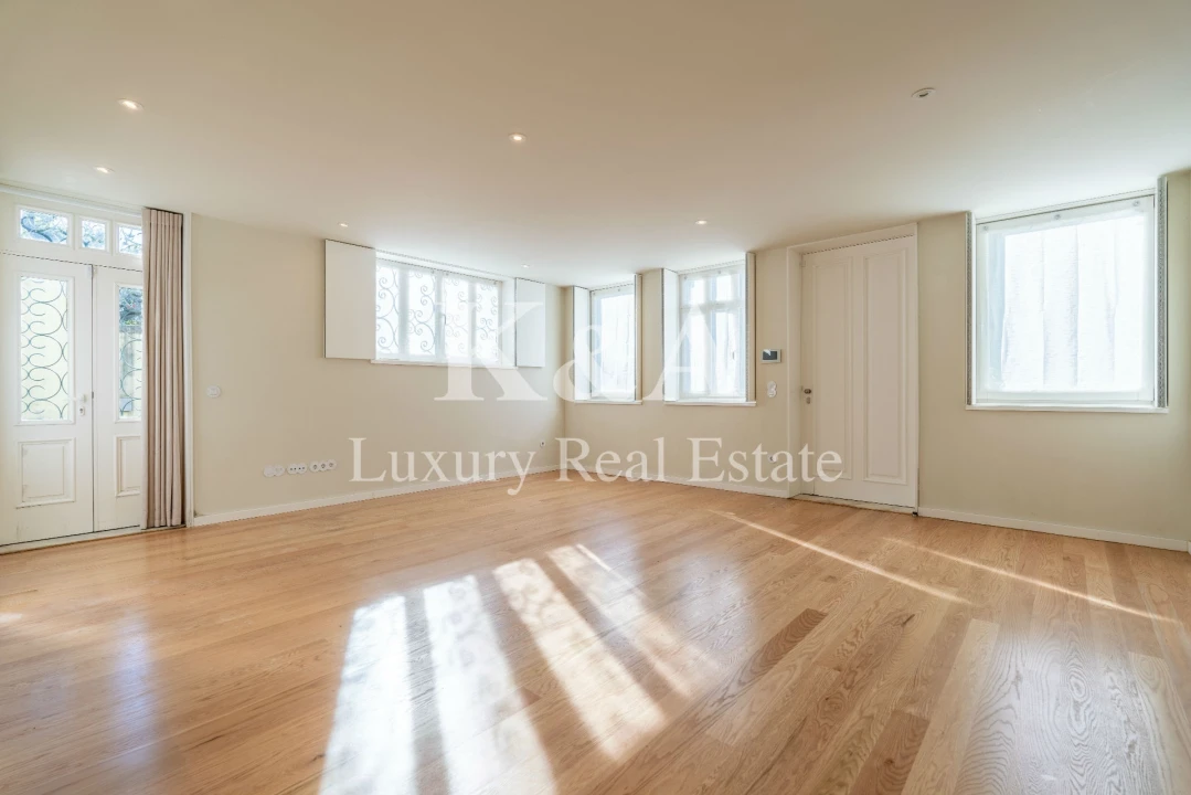 Apartamento T3 para Venda em Aldoar, Foz do Douro e Nevogilde Foto 5