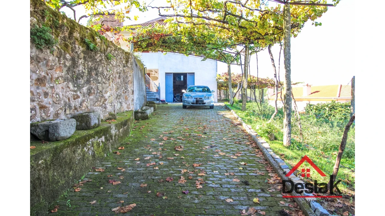 Quinta T5 para Venda em Roriz Foto 3