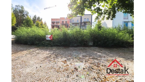 Terreno para Venda em Orgens