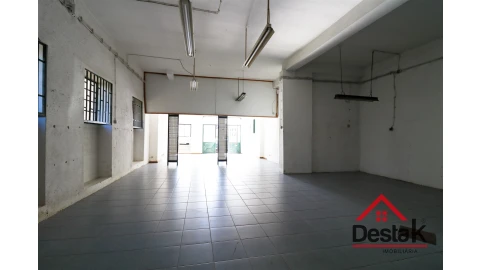 Loja para Arrendamento em Viseu