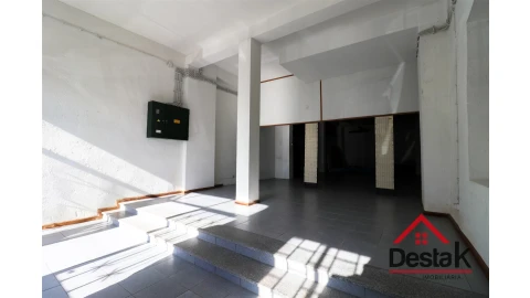 Loja para Arrendamento em Viseu