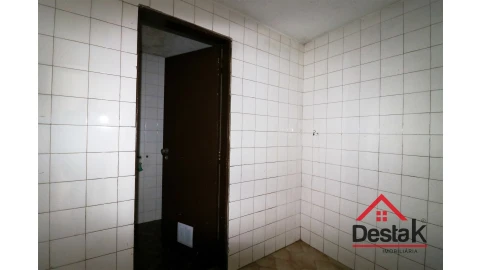 Loja para Arrendamento em Viseu