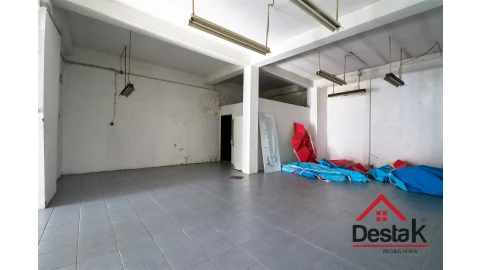 Loja para Arrendamento em Viseu