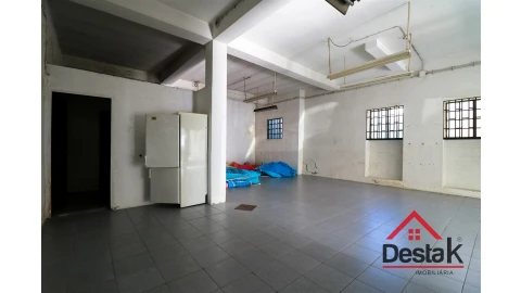 Loja para Arrendamento em Viseu