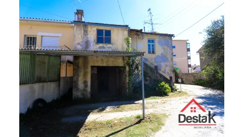 Moradia T3 para Venda em Viseu
