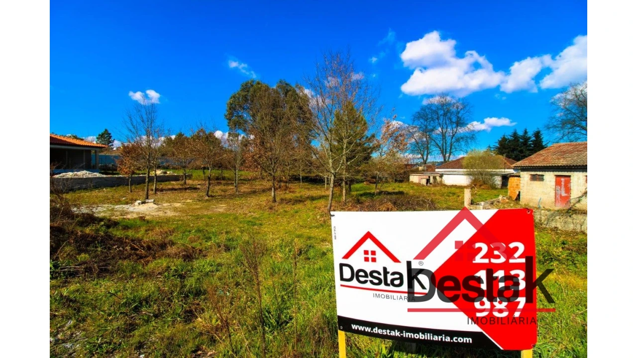 Terreno para Venda em Abraveses Foto 10