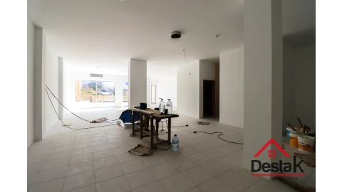 Loja para Venda em Viseu