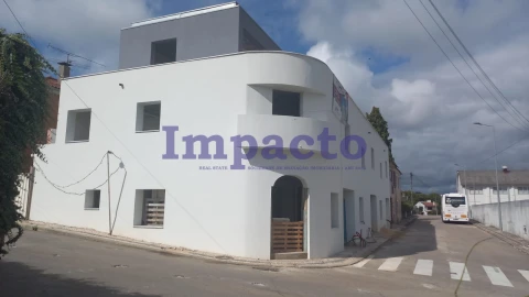 Moradia T2 para Venda em São João da Madeira