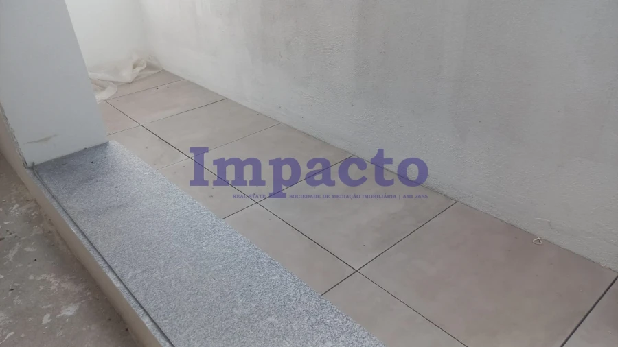 Moradia T2 para Venda em São João da Madeira Foto 14