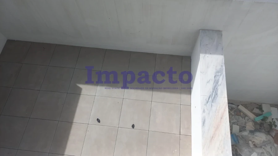Moradia T2 para Venda em São João da Madeira Foto 17
