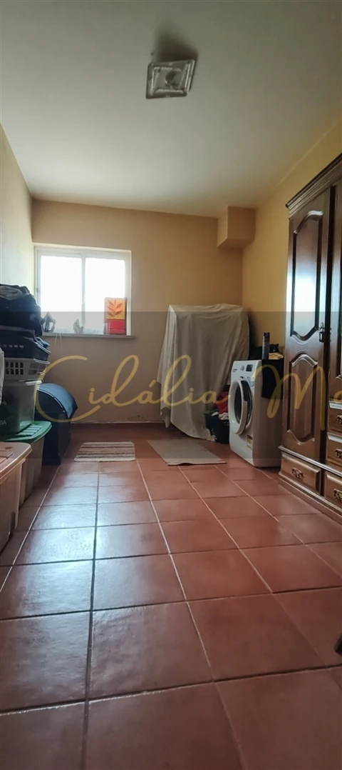 Moradia T4 para Venda em Fragosela