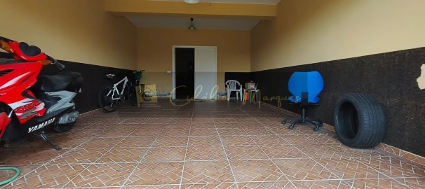 Moradia T4 para Venda em Fragosela