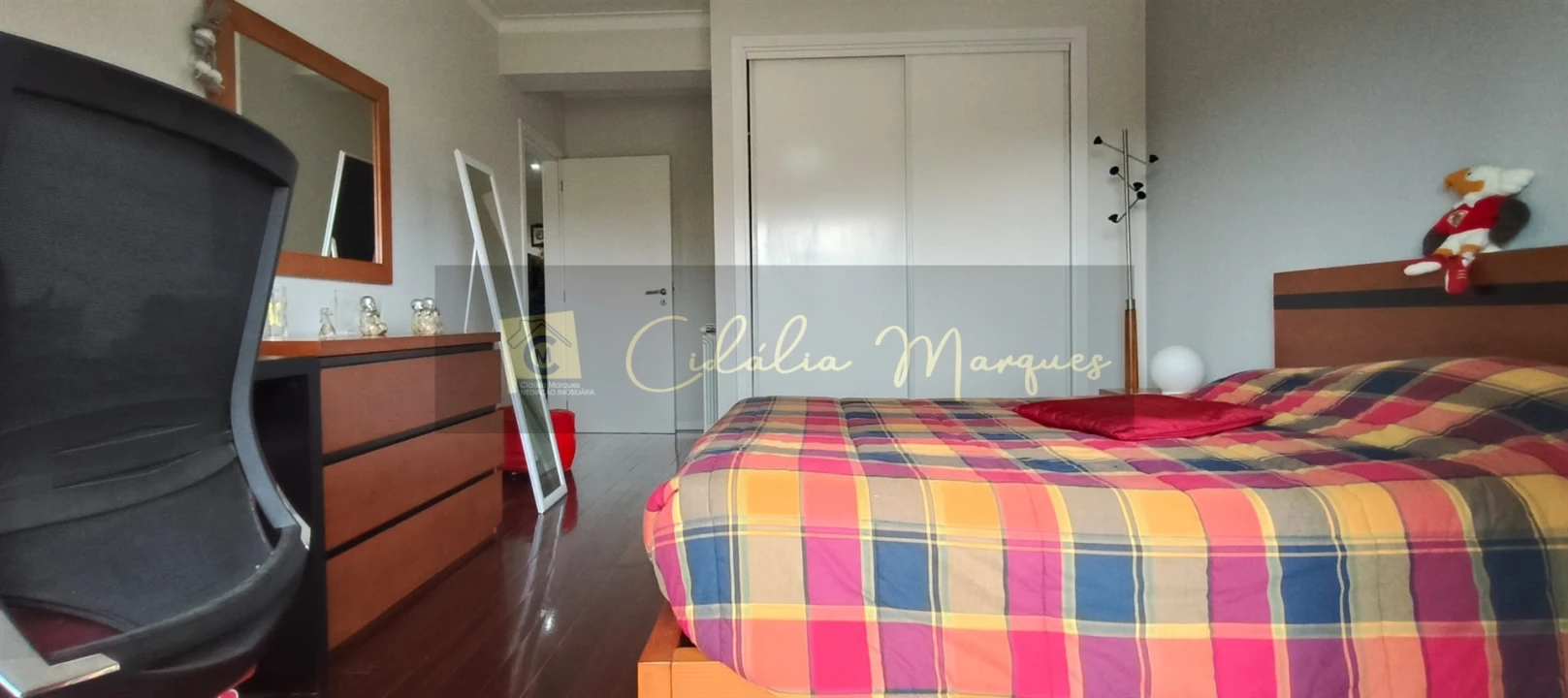 Moradia T4 para Venda em Fragosela Foto 15