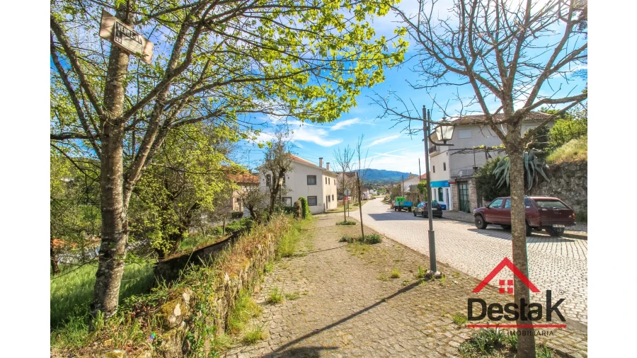 Terreno para Venda em São Pedro do Sul, Várzea e Baiões Foto 3