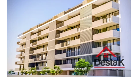 Apartamento T3 para Venda em Glória e Vera Cruz