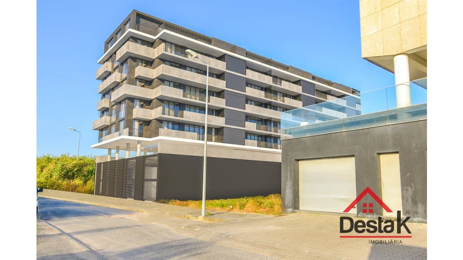 Apartamento T3 para Venda em Glória e Vera Cruz Foto 25