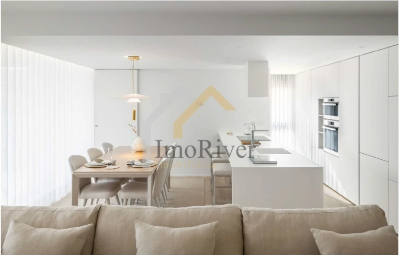 Apartamento T3 para Venda em Ramalde Foto 3