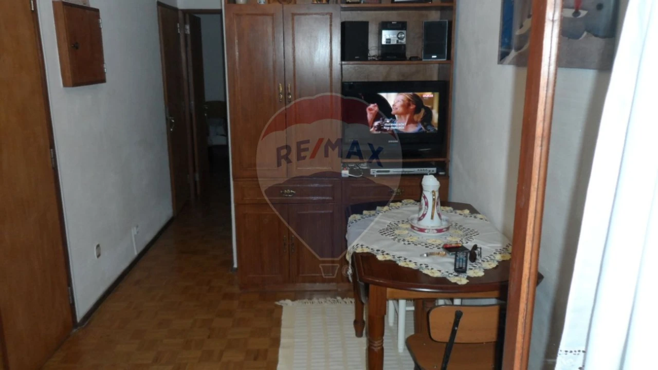 Apartamento T1 para Venda em Portimão Foto 1