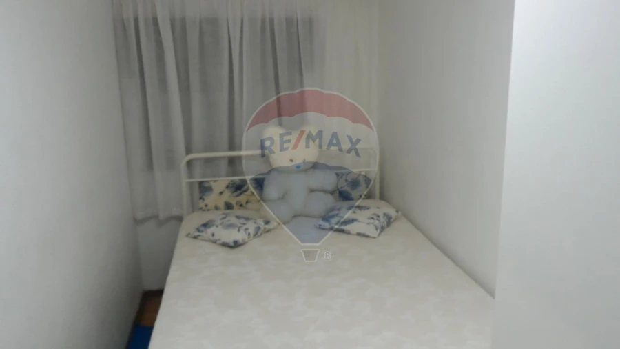 Apartamento T1 para Venda em Portimão Foto 3